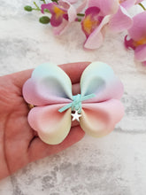 Load image into Gallery viewer, Ombré Starm Charm Bow
