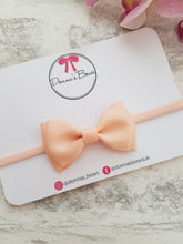 Load image into Gallery viewer, Ribbon Baby Headbands