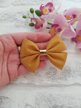 Load image into Gallery viewer, Autumn Cotton Bow