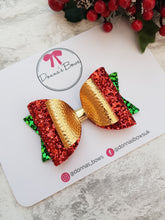 Load image into Gallery viewer, Traditional Christmas Hairbow
