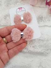Load image into Gallery viewer, Furry Pigtail Bows