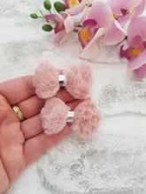 Load image into Gallery viewer, Furry Pigtail Bows