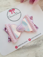 Load image into Gallery viewer, Mermaid Bow