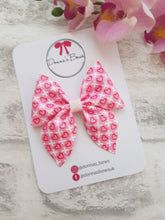 Load image into Gallery viewer, XO XO Bow