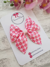 Load image into Gallery viewer, XO XO Bow