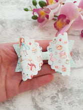 Load image into Gallery viewer, Alice Hairbow