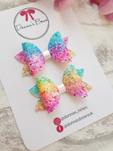 Load image into Gallery viewer, Glitter Effect Pigtails