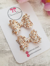 Load image into Gallery viewer, Teeny Goldy Pigtails