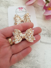 Load image into Gallery viewer, Teeny Goldy Pigtails