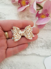 Load image into Gallery viewer, Teeny Goldy Pigtails