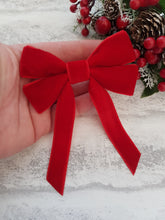 Load image into Gallery viewer, Red Velvet Tail Bow