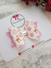 Load image into Gallery viewer, Pink Christmas Bow
