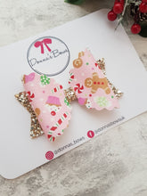 Load image into Gallery viewer, Pink Gingerbread Bow
