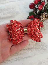 Load image into Gallery viewer, Gold Star Hairbow