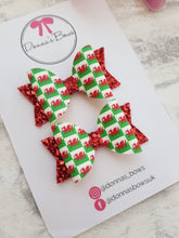 Load image into Gallery viewer, Welsh Pigtails