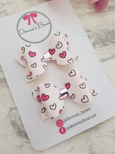 Load image into Gallery viewer, Heart Pigtails