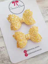 Load image into Gallery viewer, Yellow Glitter Pigtails