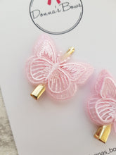Load image into Gallery viewer, Butterfly Lace Clippies