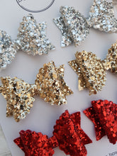 Load image into Gallery viewer, Deluxe Small Bows