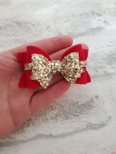 Load image into Gallery viewer, Present Bow