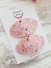 Load image into Gallery viewer, Pinky Oval Snap Clips