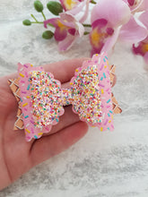 Load image into Gallery viewer, Ice Cream Bow