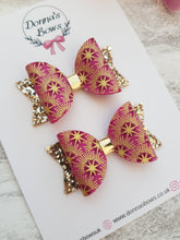 Load image into Gallery viewer, Magenta & Gold Pigtail Bows