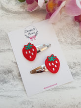 Load image into Gallery viewer, Strawberry Snap Clips