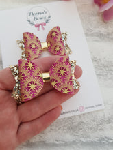 Load image into Gallery viewer, Magenta & Gold Pigtail Bows
