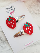 Load image into Gallery viewer, Strawberry Snap Clips