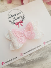 Load image into Gallery viewer, Butterfly Bow