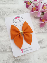 Load image into Gallery viewer, Spice Wool Felt Sailor Hairbow