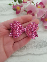 Load image into Gallery viewer, Pink Glitter Bow