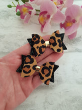 Load image into Gallery viewer, Classic Leopard Print Pigtails