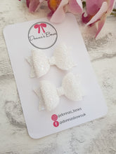 Load image into Gallery viewer, Iridescent White Bow