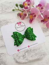 Load image into Gallery viewer, Green Glitter Bows