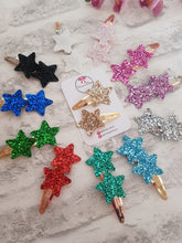 Load image into Gallery viewer, Pair of Star Snap Clips