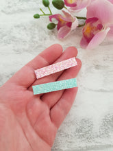 Load image into Gallery viewer, Fringe clips