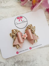 Load image into Gallery viewer, Gold Rose Bow