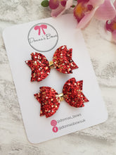 Load image into Gallery viewer, Gold Star Pigtails