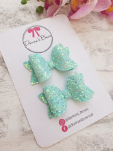 Load image into Gallery viewer, Mint Pigtails