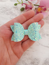 Load image into Gallery viewer, Mint Pigtails