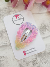 Load image into Gallery viewer, Rainbow Heart Clip