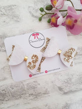 Load image into Gallery viewer, Gold Birthday Bow