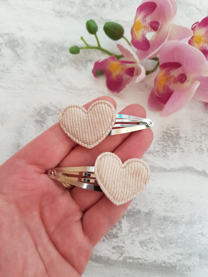 Cord Heart Clips