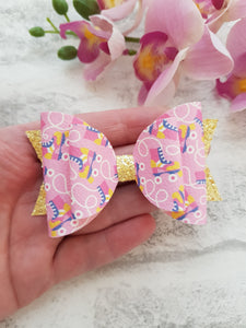 Rollerskate Bow