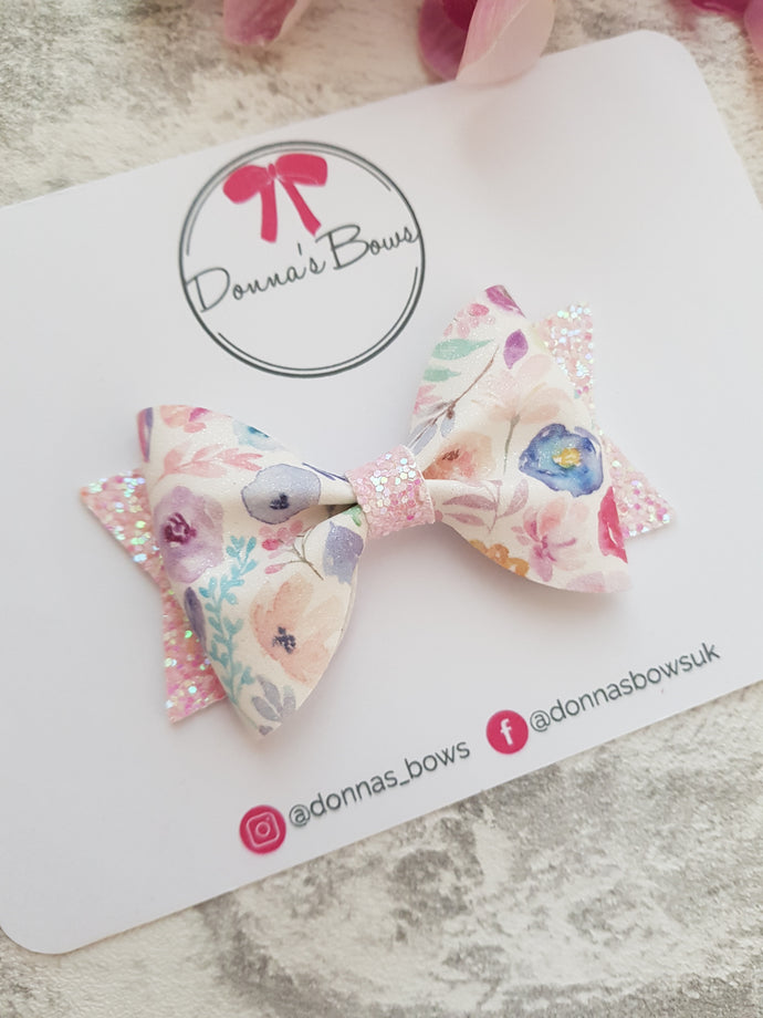 Floral Pinch Bow