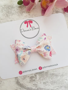 Floral Pinch Bow