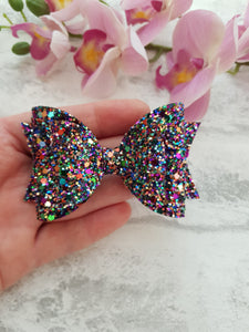 Ultimate Glitter Bow