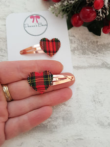 Tartan Heart Snap Clips